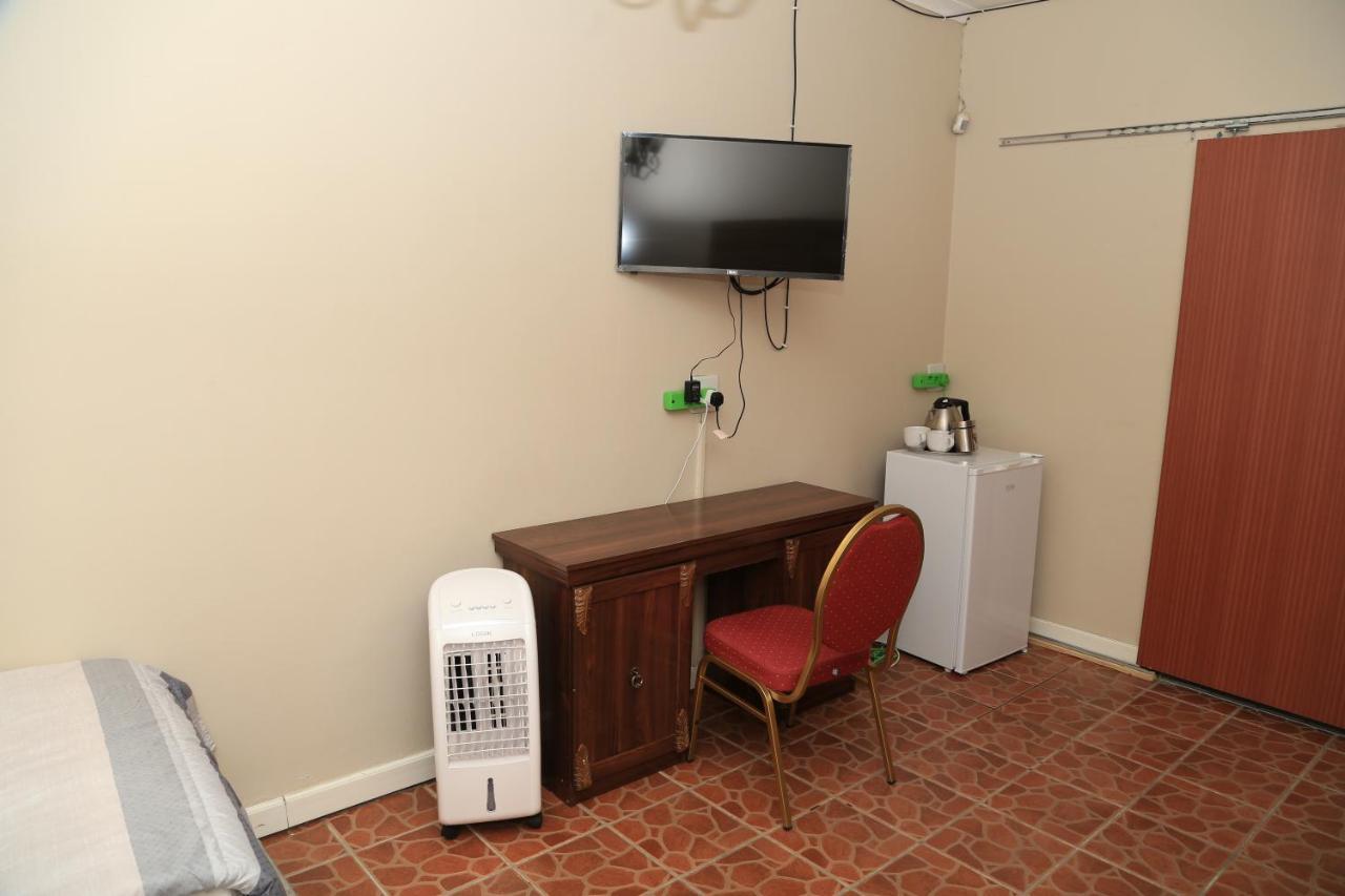 Coco Palm Bed & Breakfast Windhoek Ngoại thất bức ảnh
