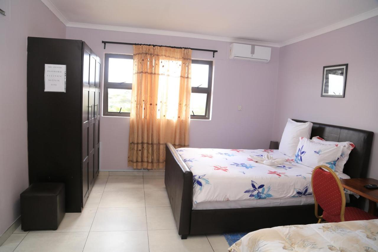 Coco Palm Bed & Breakfast Windhoek Ngoại thất bức ảnh