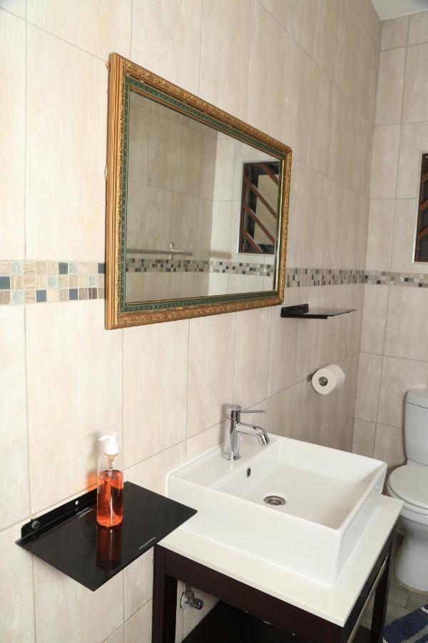 Coco Palm Bed & Breakfast Windhoek Ngoại thất bức ảnh